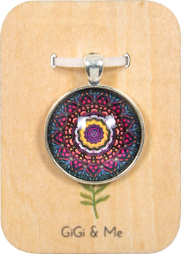 Bright & Beautiful Floral Round Pendant in Vintage Silver - PVS016